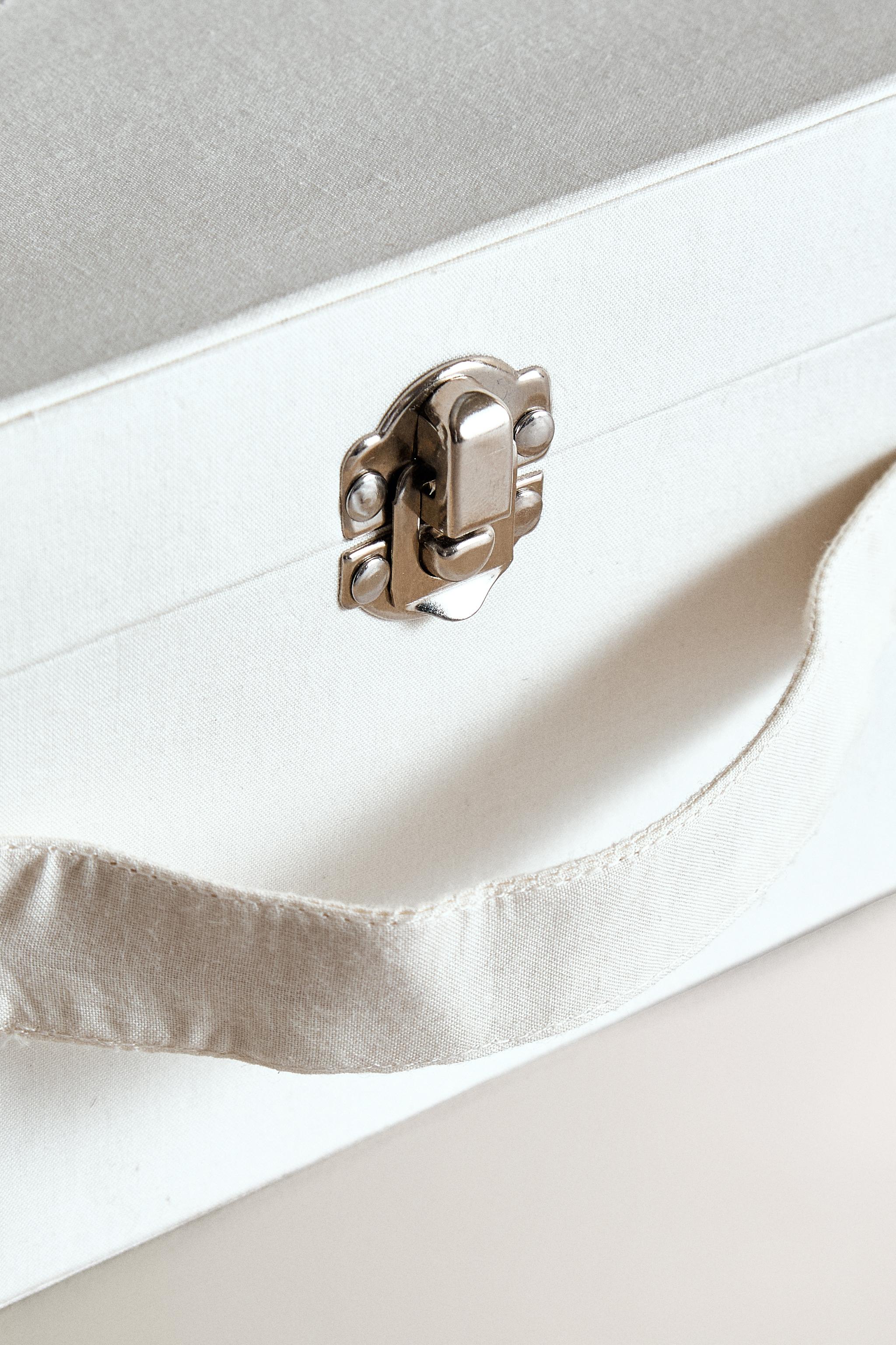 CHILDREN’S ELEPHANT BRIEFCASE